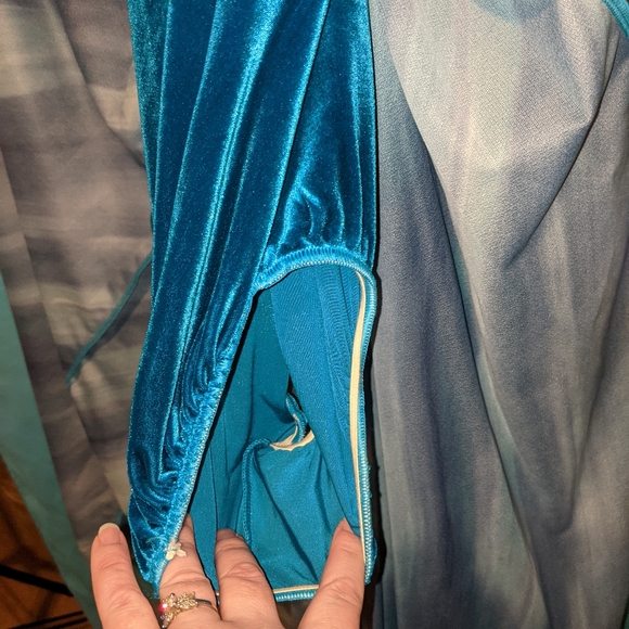 Flowy blue dress - Picture 8 of 10